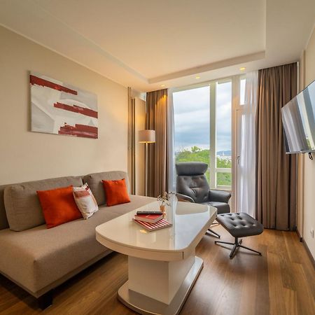 Pakat Residences Wenen Buitenkant foto