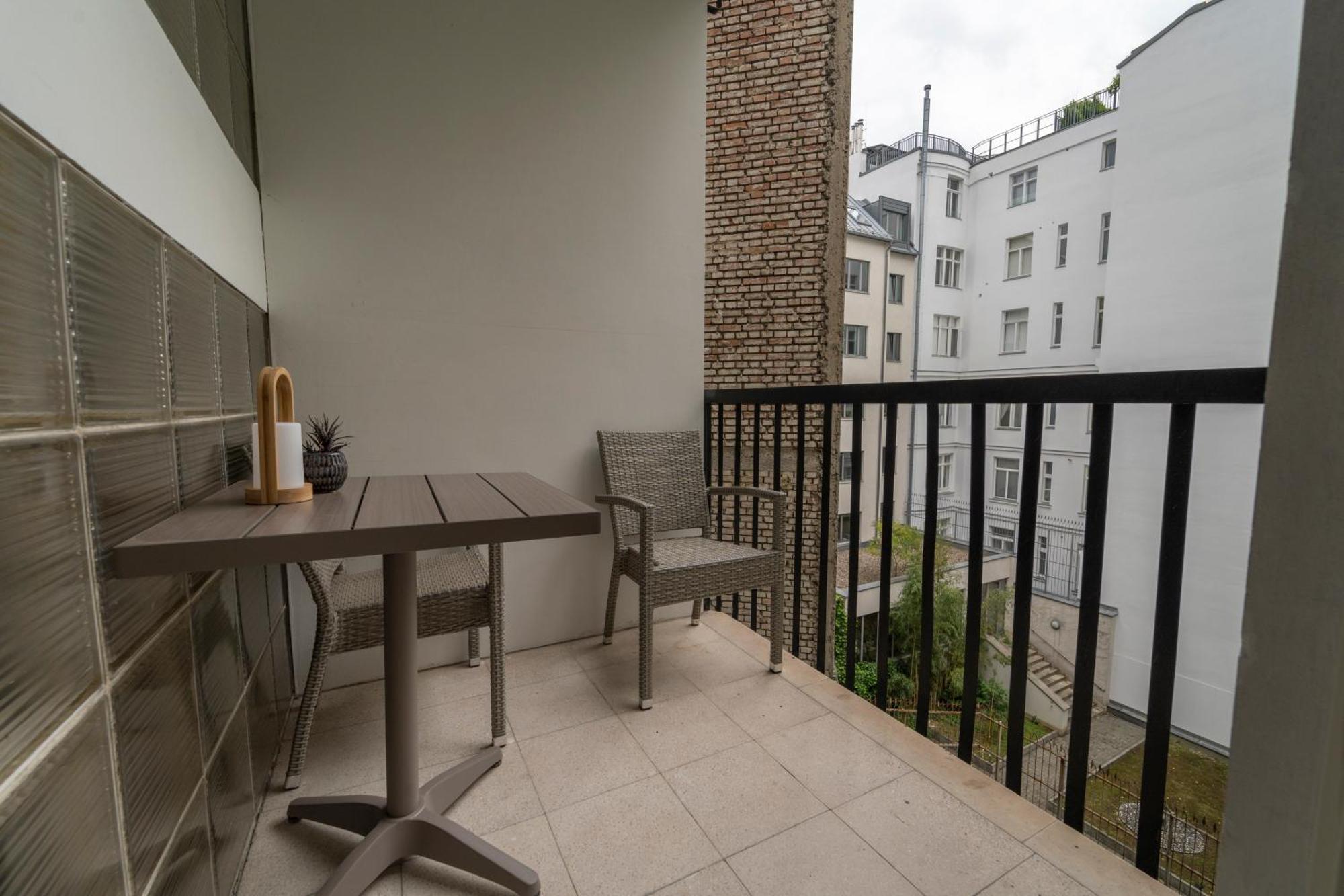 Pakat Residences Wenen Buitenkant foto