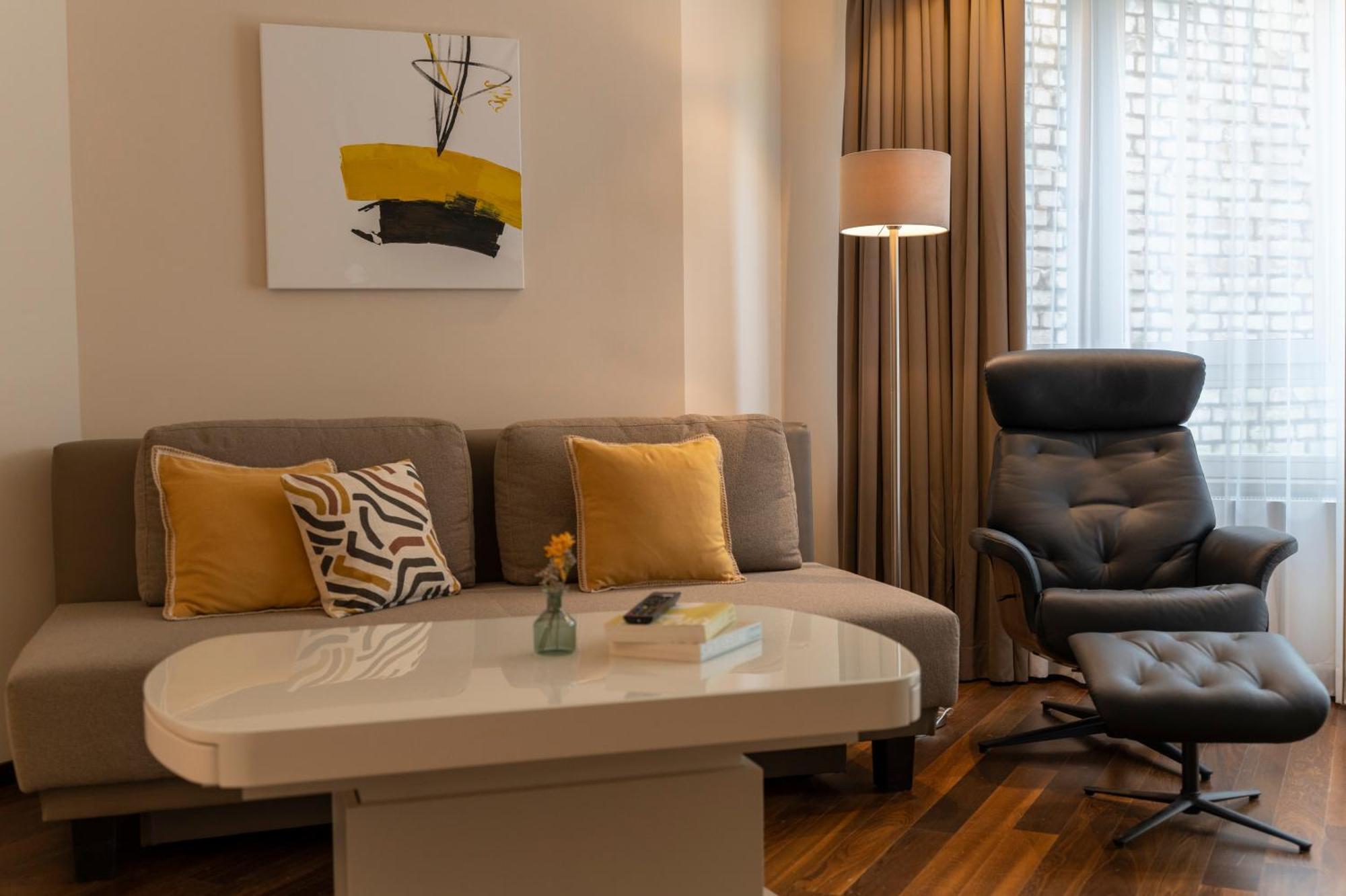 Pakat Residences Wenen Buitenkant foto