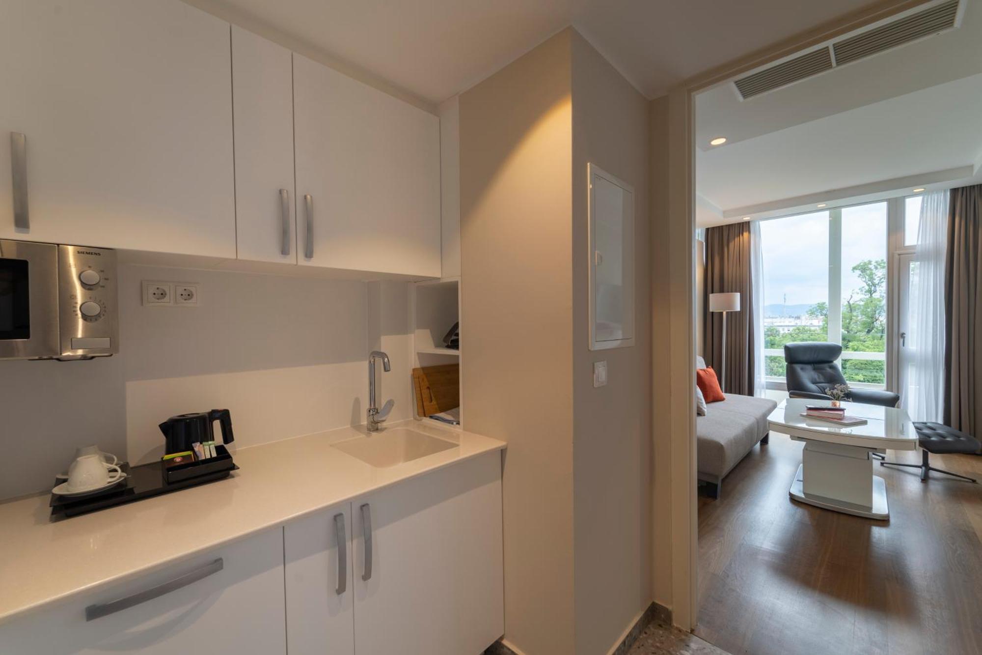 Pakat Residences Wenen Buitenkant foto