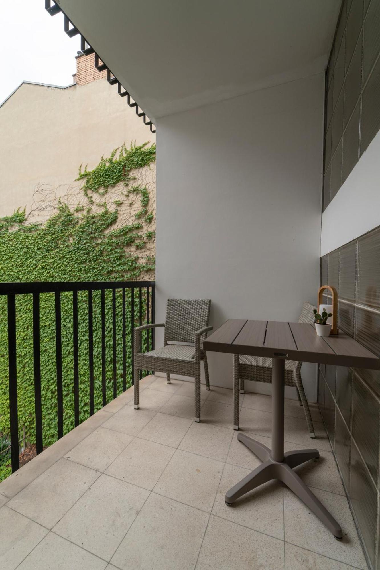 Pakat Residences Wenen Buitenkant foto